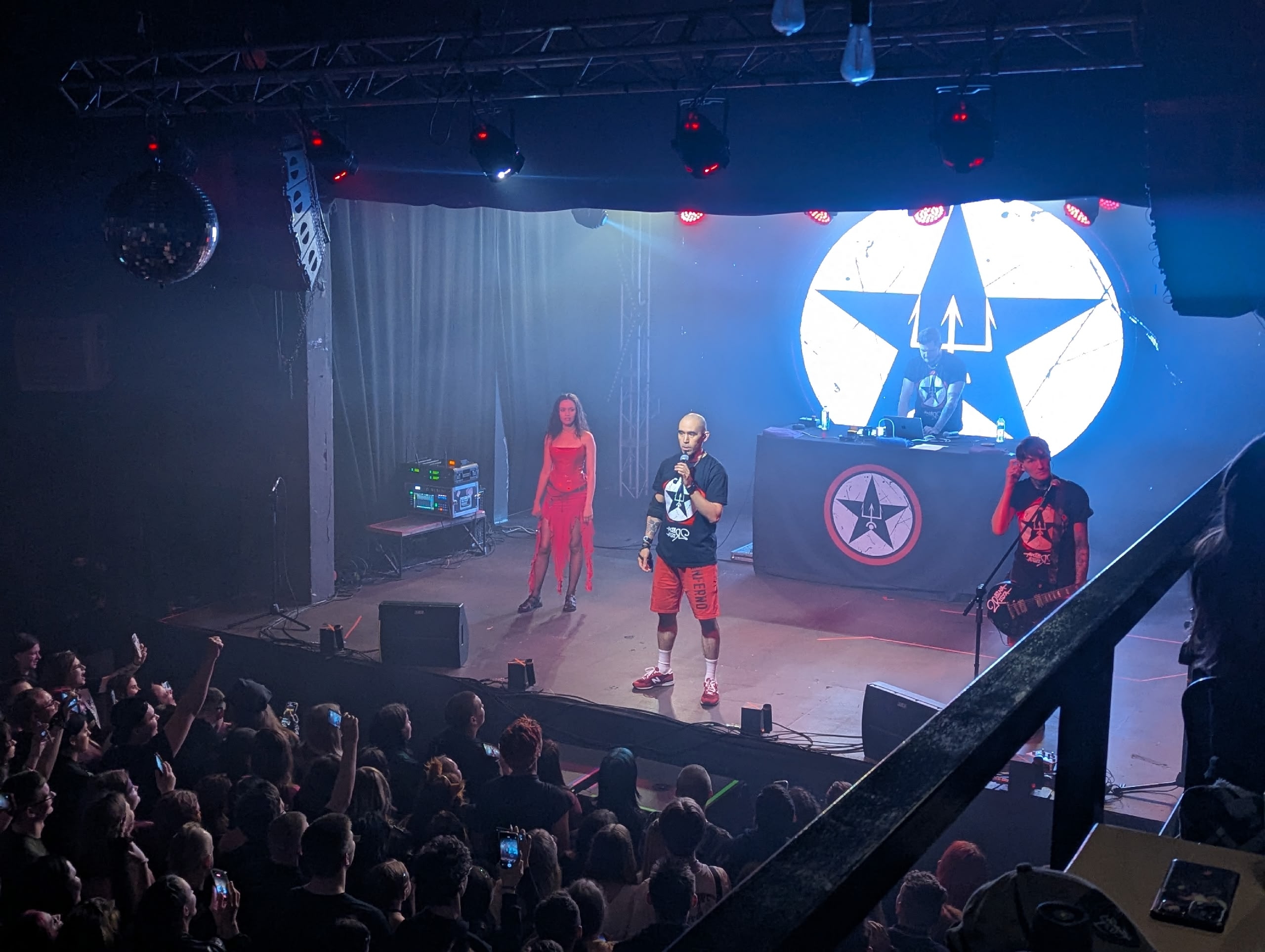 ������� ������ ������� ������� � Mini by Concert Hall