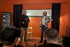 Standup