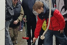 ������ ������� �������: ����� ��� ������� ������� � �������, ����������� 40-����� �������� �� ������������� ���