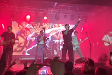 ������� ������ �������� � MINI by Concert Hall